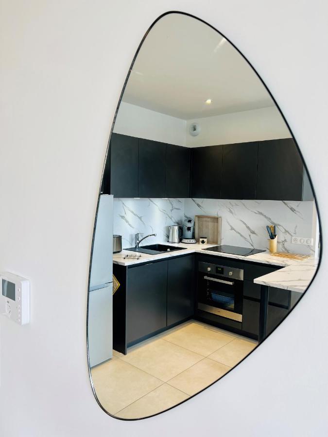 Nb Arrows Appartement De Standing En Hyper Centre Chartres Extérieur photo